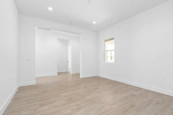 $890,472 | 8388 Iron Creek Drive, Friant, CA 93626