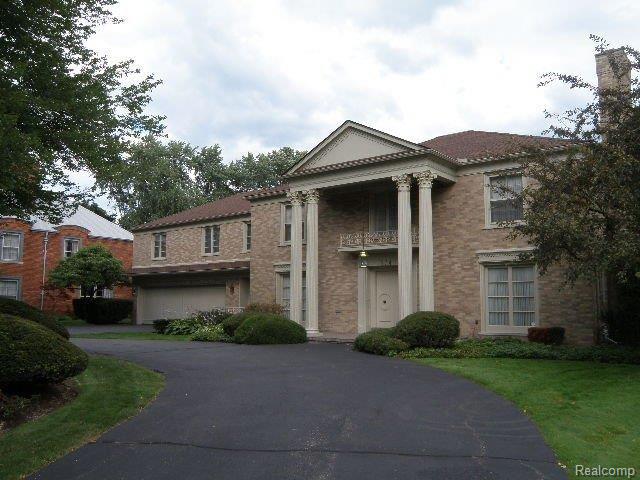 574 Shelden Road Grosse Pointe, MI 48236 - Photo 1 of 1 574 Shelden