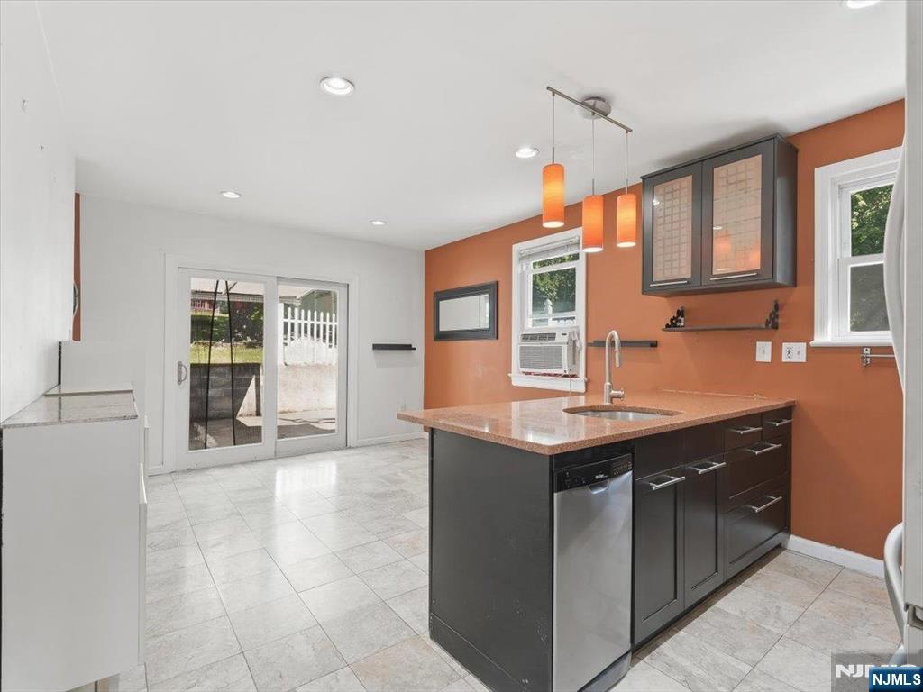 108 County Road Tenafly, NJ 07670 - Photo 8 of 45