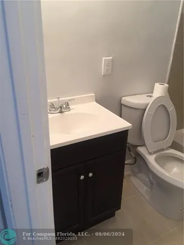 $1,700 | 1416 West 31st Street, Riviera Beach, FL 33404