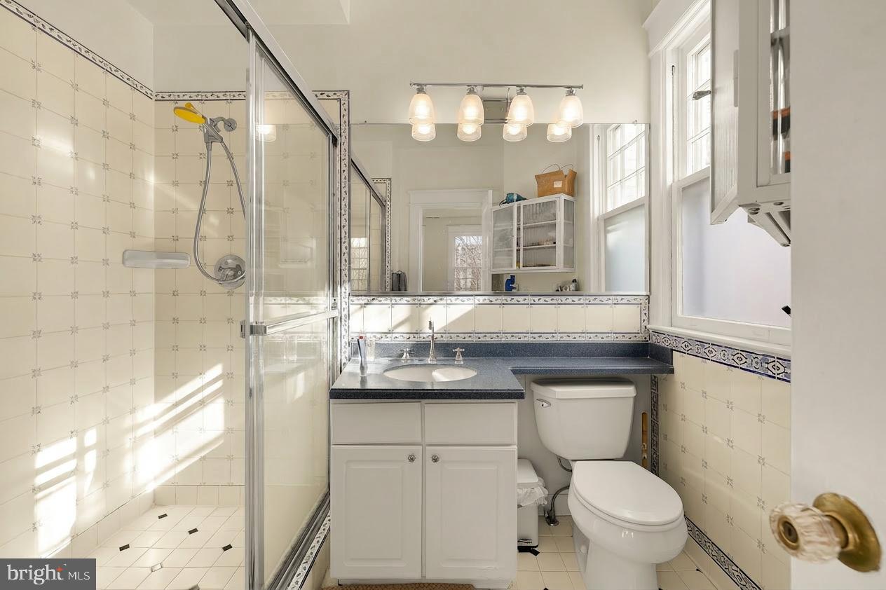 2015 Allen Place Northwest Washington, DC 20009 - Photo 18 of 34 Image is virtually rendered