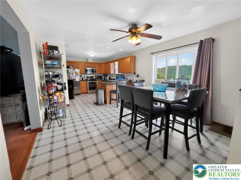 544 Bauer Road Bath, PA 18014 - Photo 9 of 47