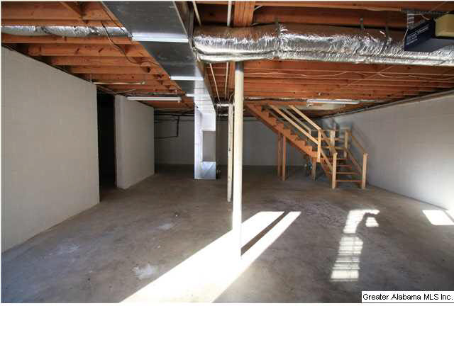 178 Ridgewood Drive Hayden, AL 35079 - Photo 4 of 24