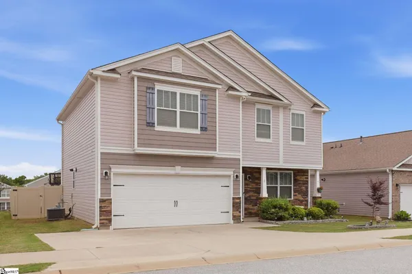 $350,000 | 8 Garden Hill Road, Simpsonville, SC 29680