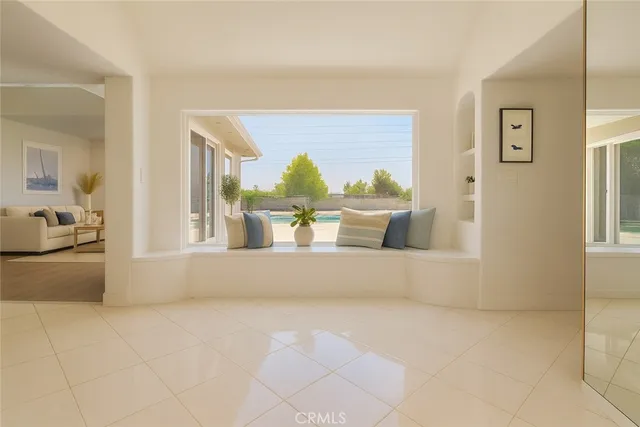 $1,695,000 | 5726 Sunmist Drive, Rancho Palos Verdes, CA 90275