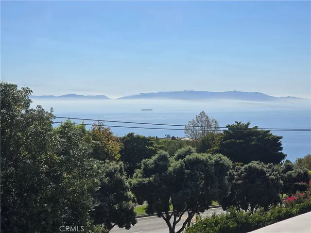 $1,695,000 | 5726 Sunmist Drive, Rancho Palos Verdes, CA 90275