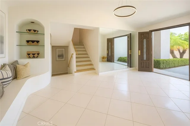 $1,695,000 | 5726 Sunmist Drive, Rancho Palos Verdes, CA 90275