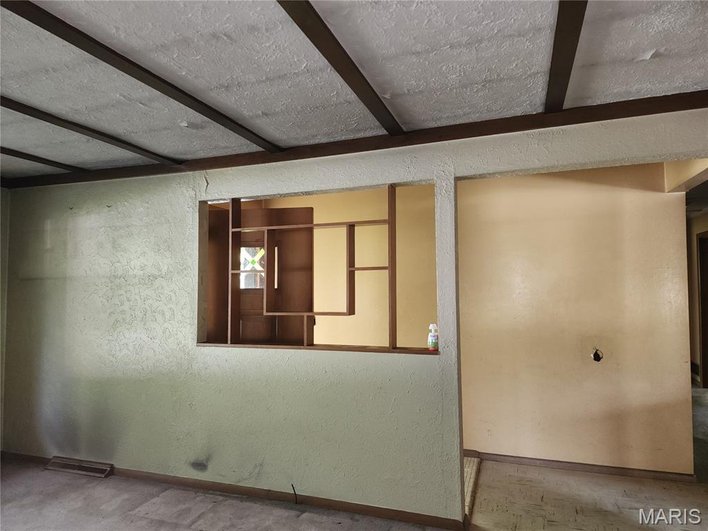 9621 Ridge Heights Road Fairview Heights, IL 62208 - Photo 7 of 37