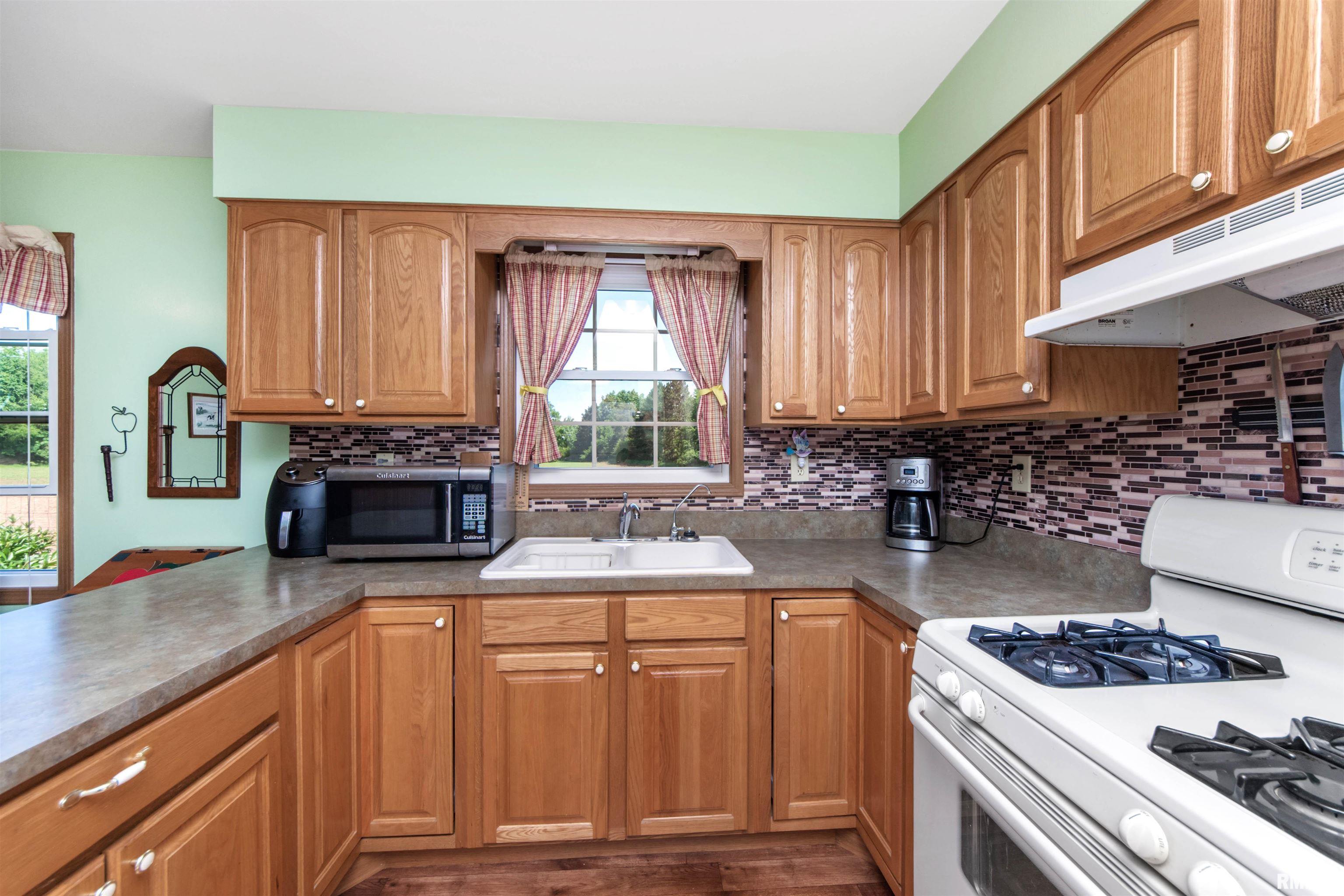 1097 Tax School Road Lacon, IL 61540 - Photo 9 of 52 Gallery Image 9