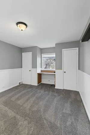 $4,300 | 836 West Everett Road, Lake Forest, IL 60045