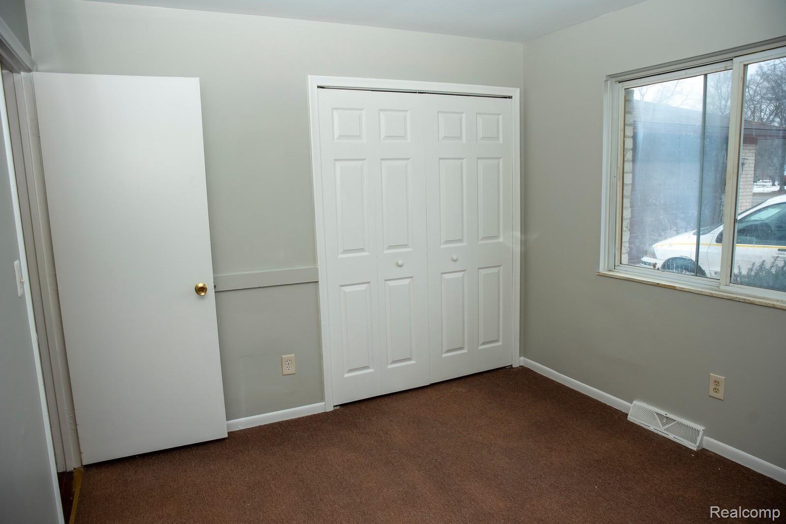 3800 Canton Ctr Road Canton, MI 48188 - Photo 18 of 41 16.jpg