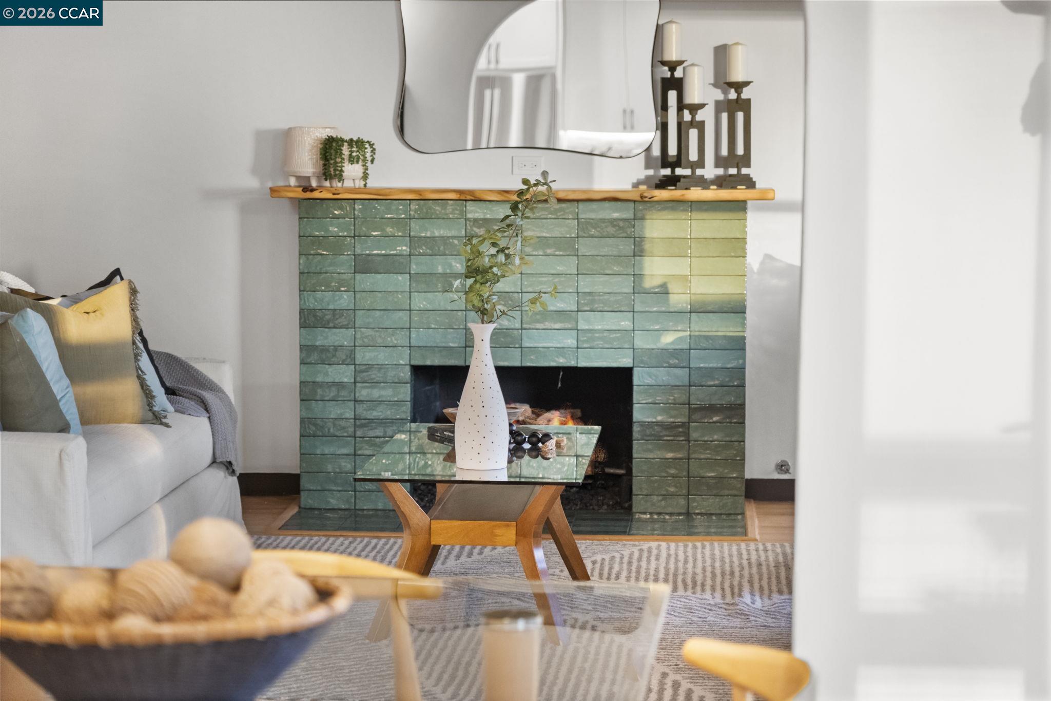 1160 Miller Avenue Berkeley, CA 94708 - Photo 10 of 70