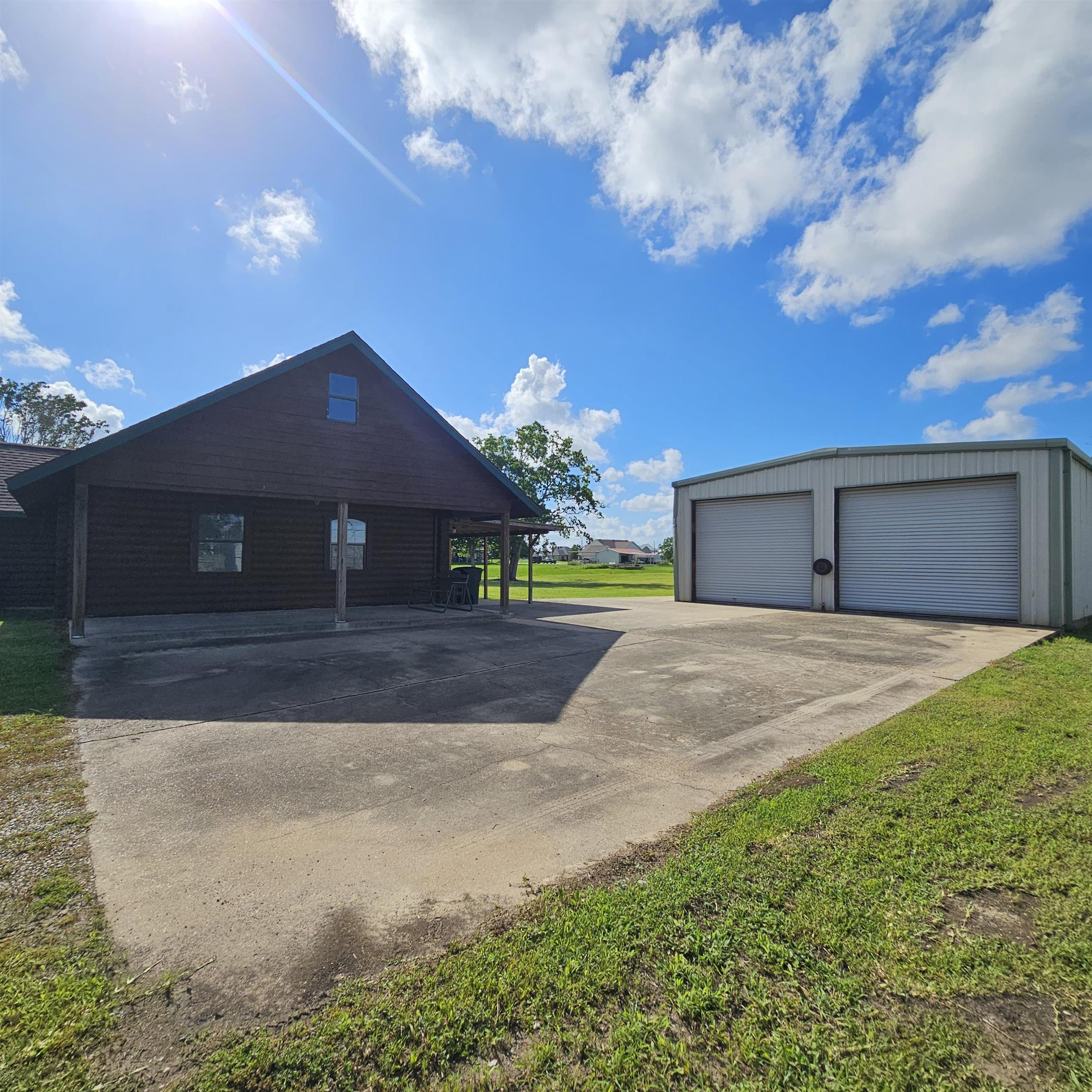 3084 Kent Road Beaumont, TX 77705 - Photo 5 of 43