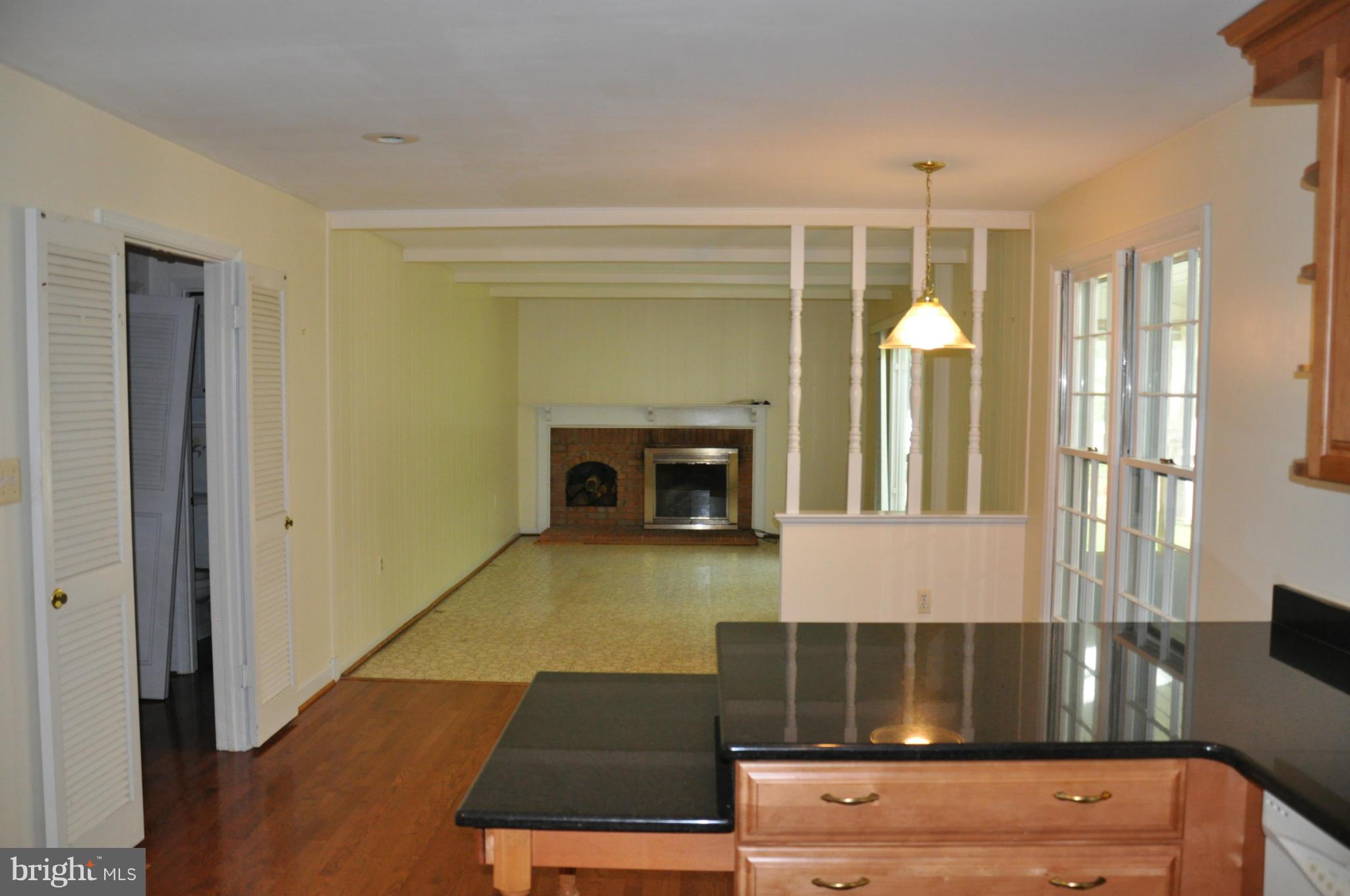 1605 Billman Lane Silver Spring, MD 20902 - Photo 11 of 30 Interior (General)