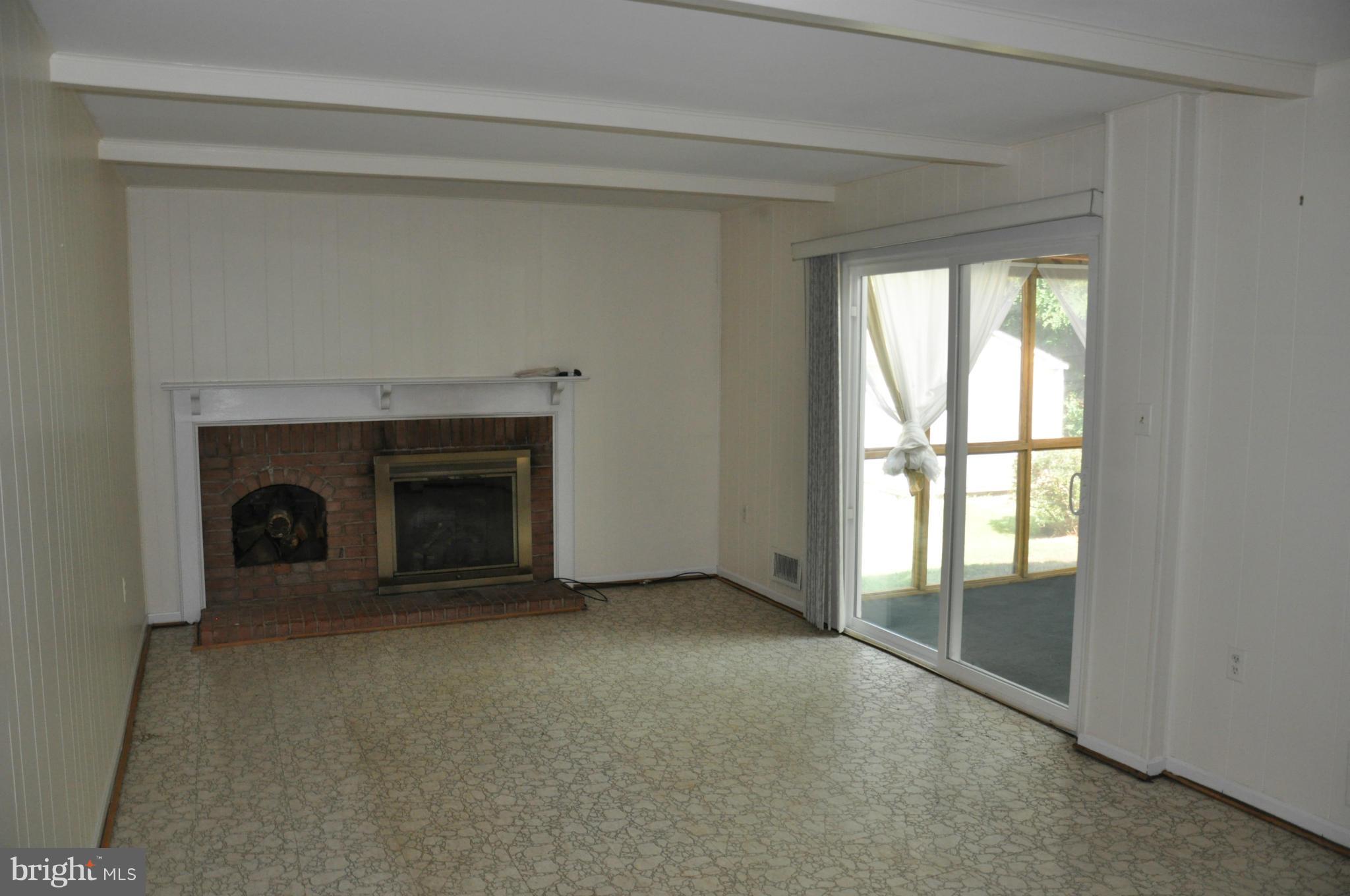 1605 Billman Lane Silver Spring, MD 20902 - Photo 13 of 30 Family Room