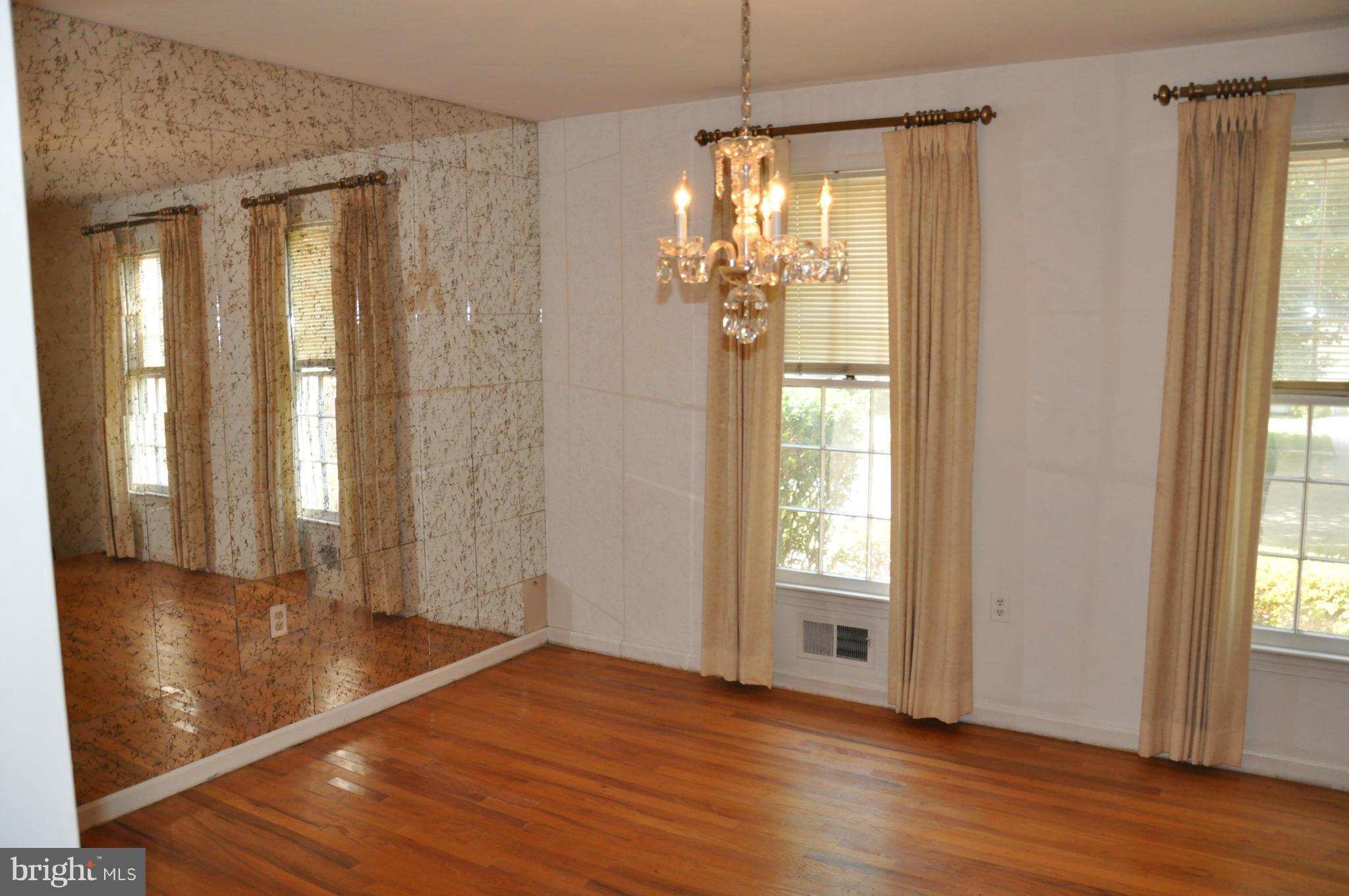 1605 Billman Lane Silver Spring, MD 20902 - Photo 6 of 30 Dining Room
