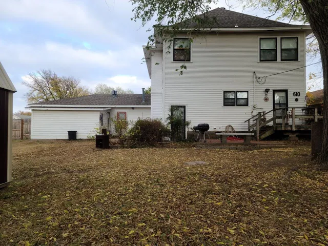 $175,000 | 610 North Washington Avenue, Wellington, KS 67152