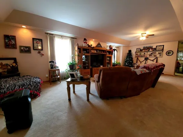 $175,000 | 610 North Washington Avenue, Wellington, KS 67152