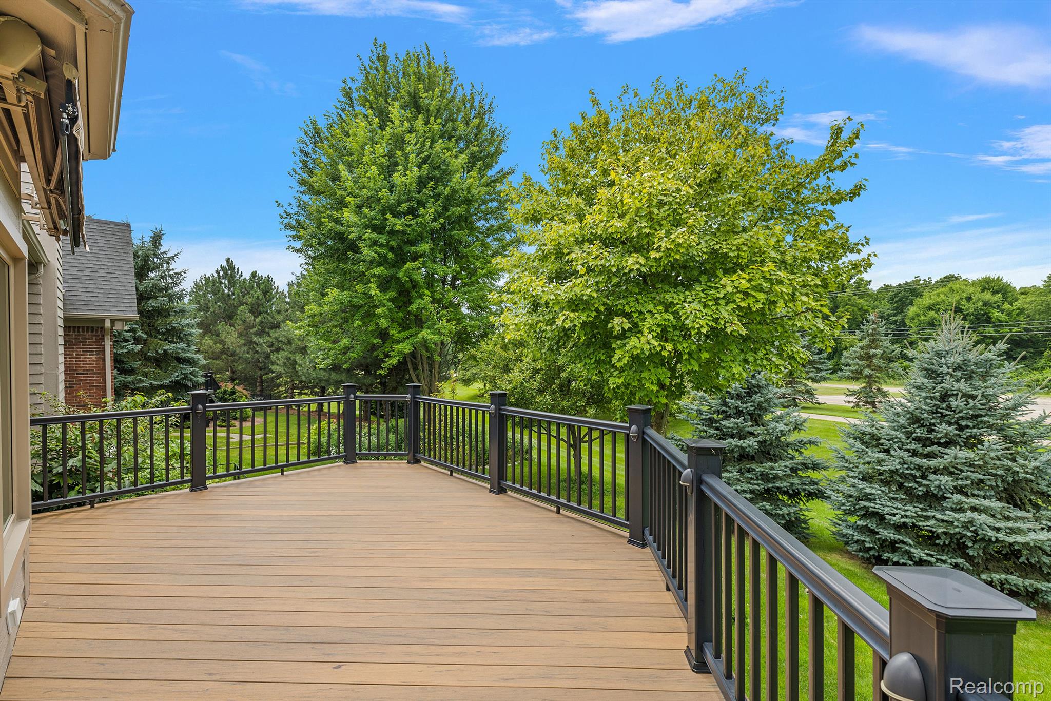 1254 Welland Drive Rochester, MI 48306 - Photo 68 of 77 Gallery Image 68