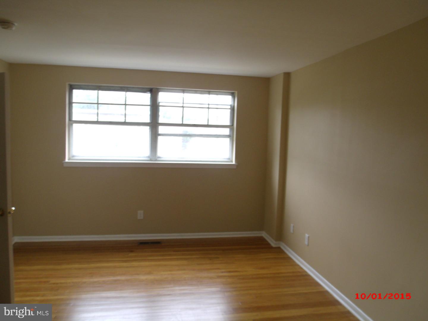 8530 Verree Road Philadelphia, PA 19111 - Photo 3 of 8 Gallery Image 3