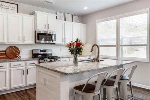 $520,000 | 929 Daylilly Hill, Bremen, GA 30110