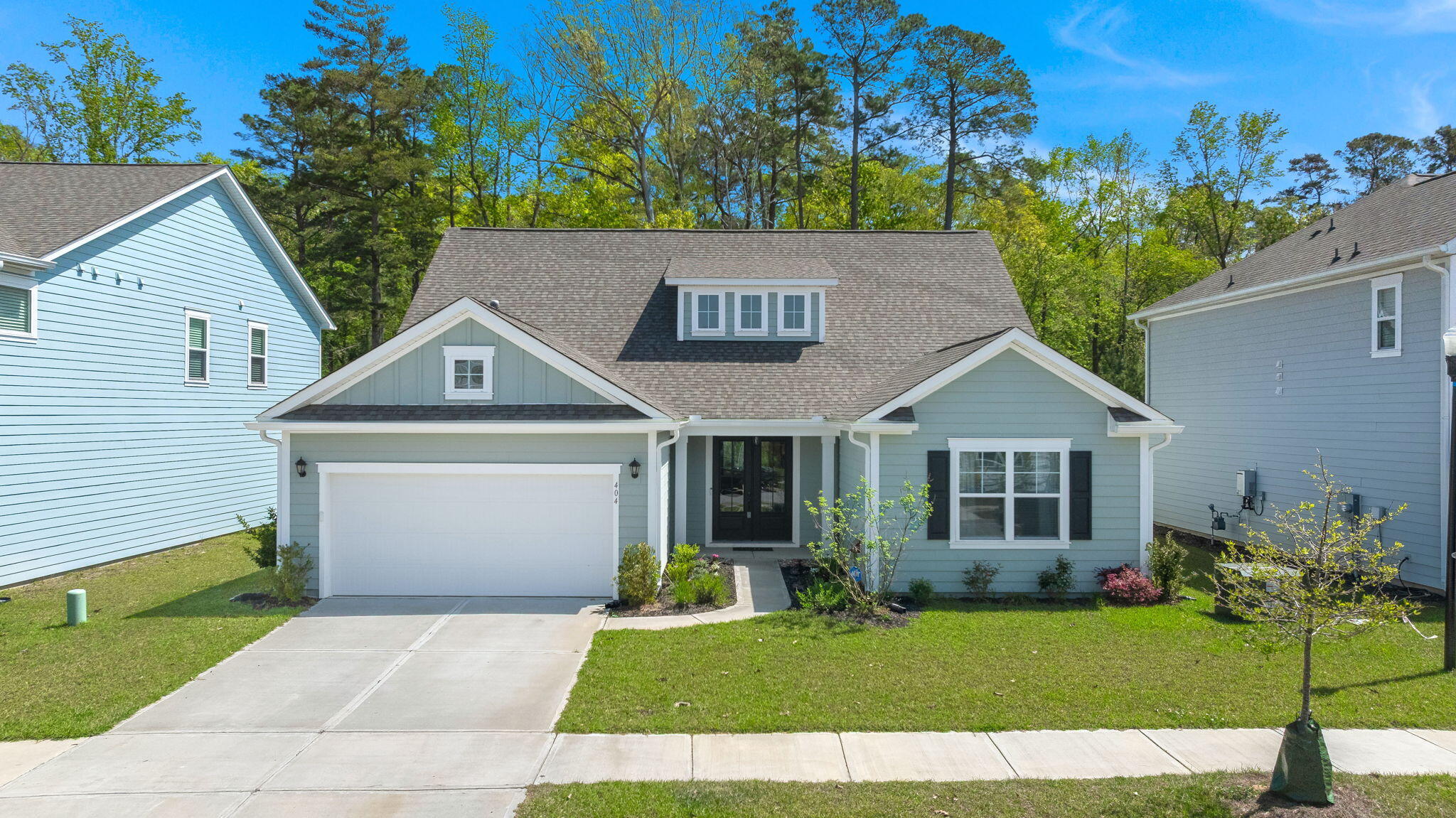 404 Oak View Way Summerville, SC 29483 - Photo 2 of 54 1