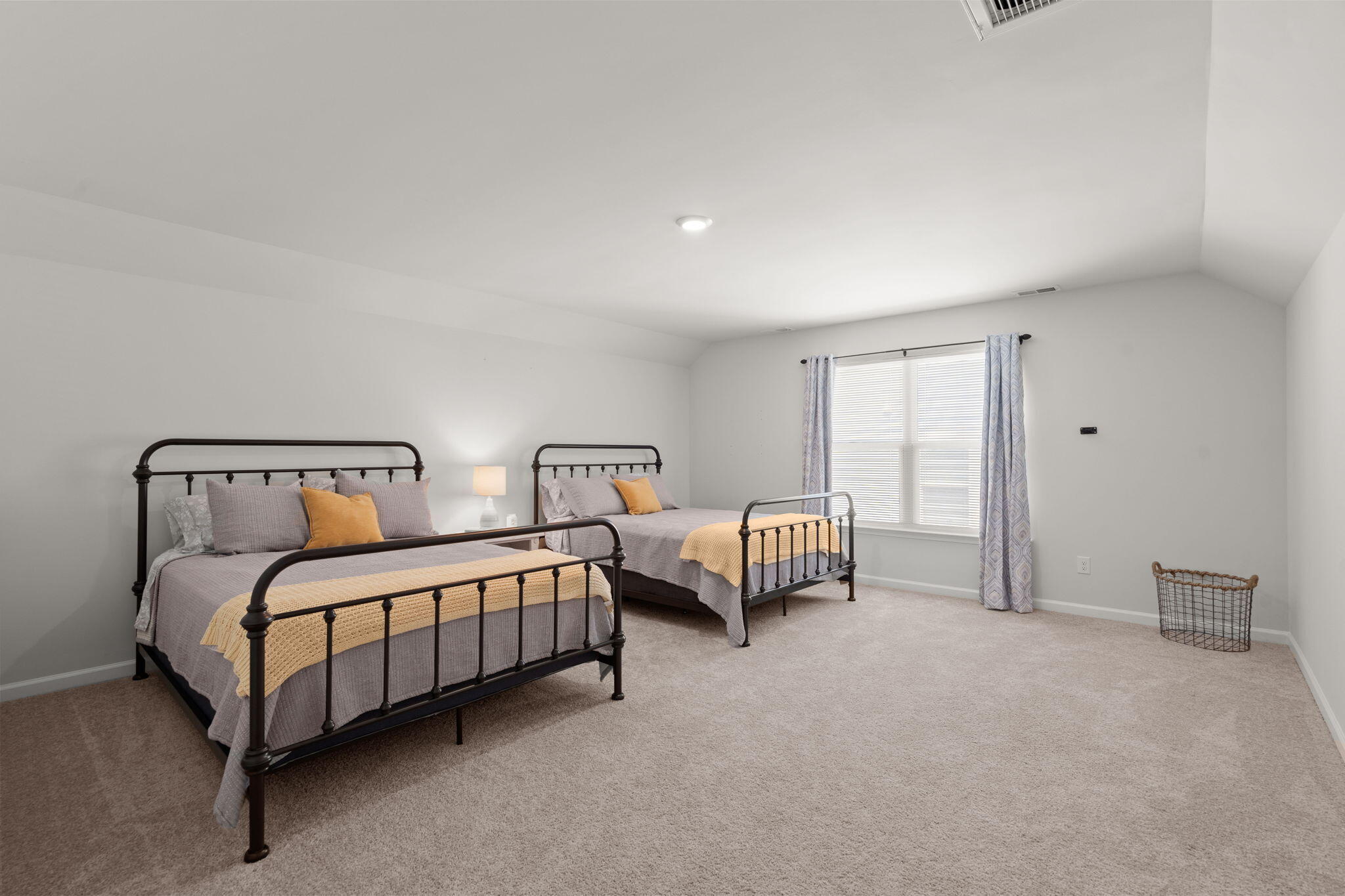 404 Oak View Way Summerville, SC 29483 - Photo 37 of 54 33