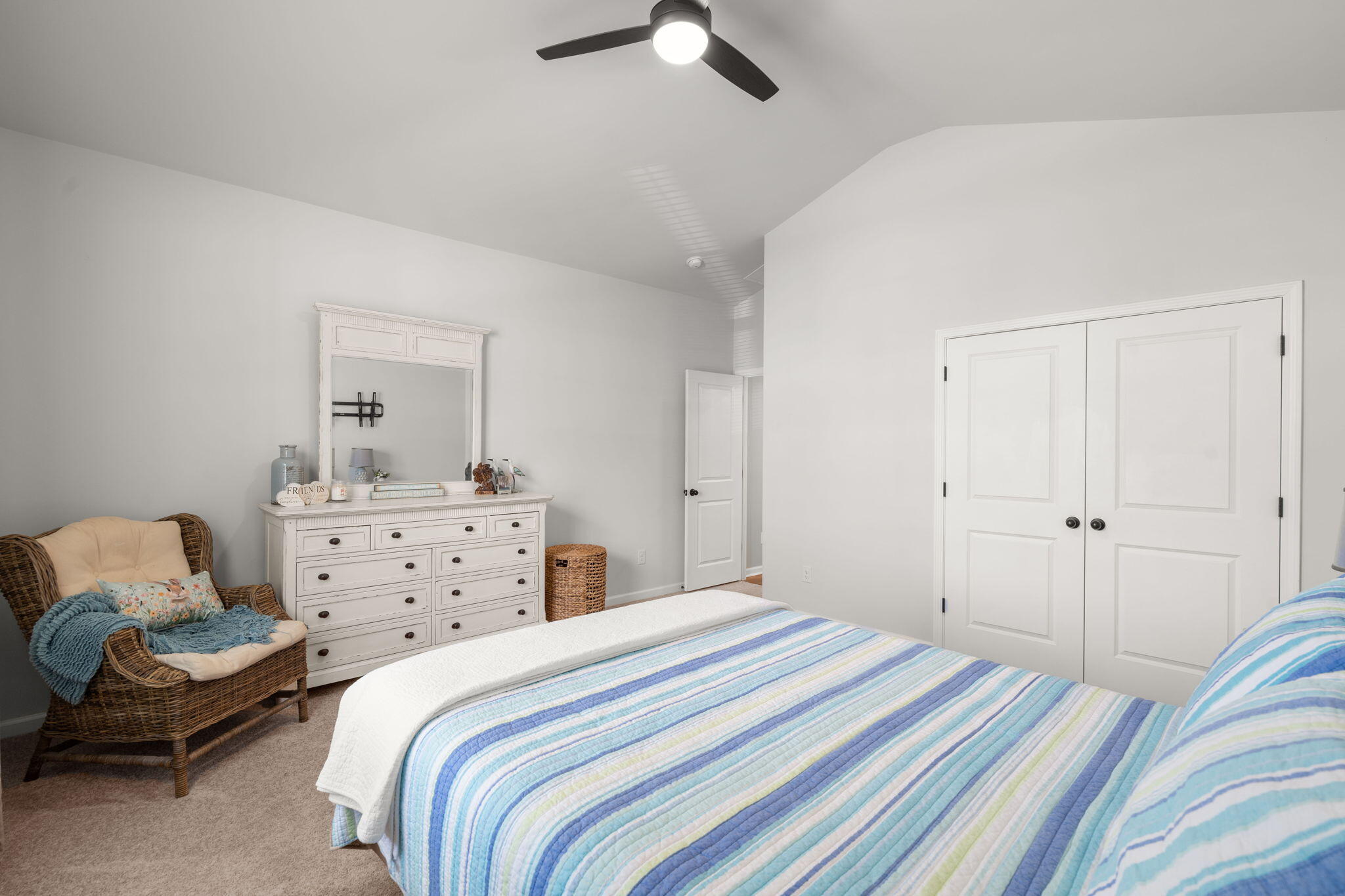404 Oak View Way Summerville, SC 29483 - Photo 41 of 54 37