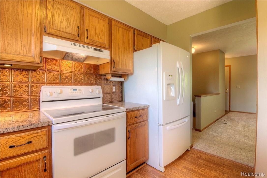 2815 Pinckney Road Howell, MI 48843 - Photo 13 of 40 930A1902_3_4.jpg