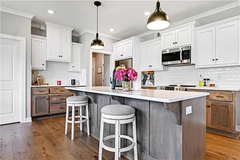 $515,000 | 18914 189th Street, Spring Hill, KS 66083