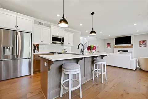 $515,000 | 18914 189th Street, Spring Hill, KS 66083