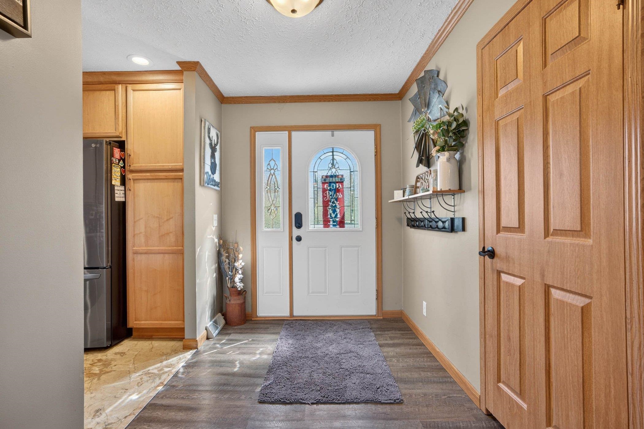 688 Bliven Road Edgerton, WI 53534 - Photo 4 of 51