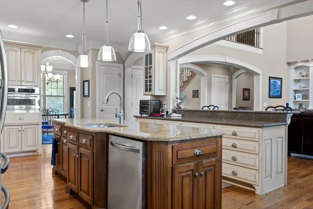 $949,900 | 8109 Propeller Drive, Ooltewah, TN 37363