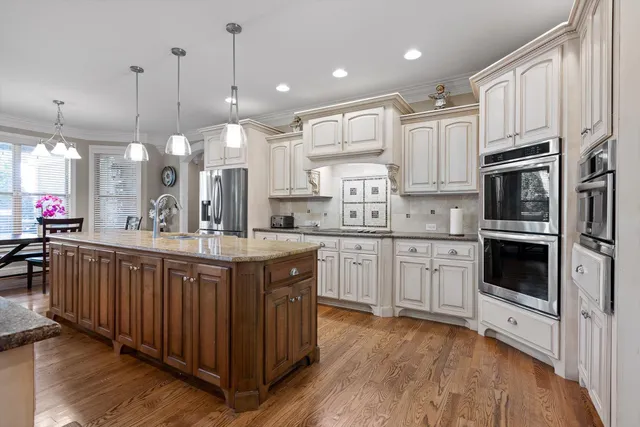 $949,900 | 8109 Propeller Drive, Ooltewah, TN 37363