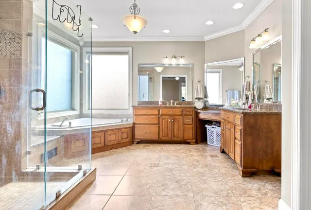 $949,900 | 8109 Propeller Drive, Ooltewah, TN 37363