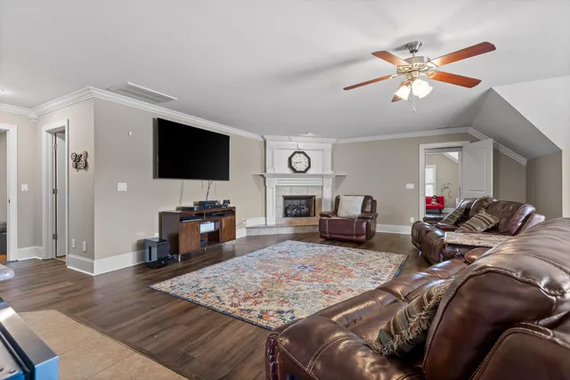 $949,900 | 8109 Propeller Drive, Ooltewah, TN 37363