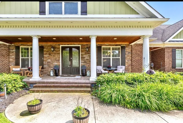 $949,900 | 8109 Propeller Drive, Ooltewah, TN 37363