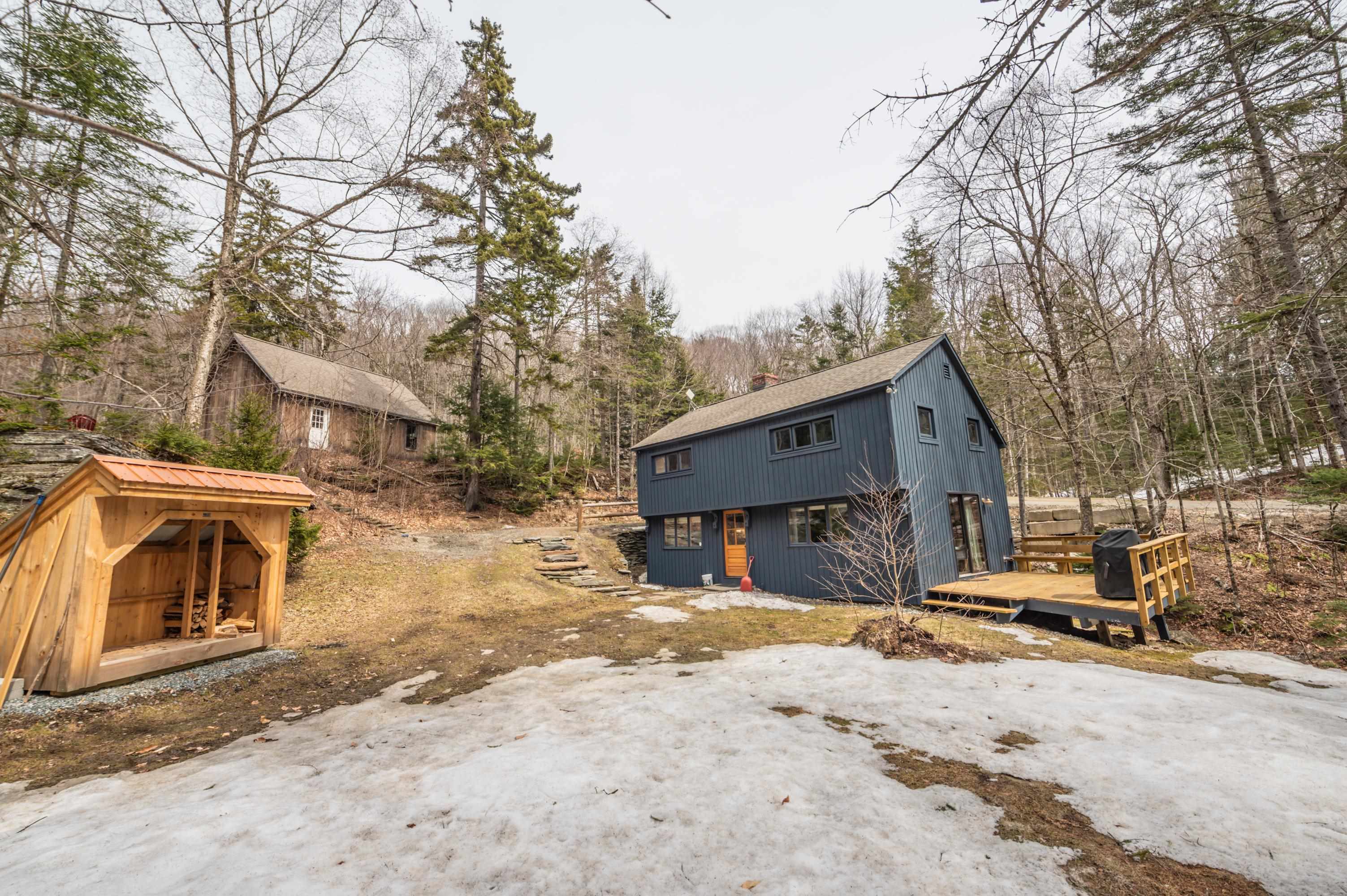 39 Parsons Road Wilmington, VT 05363 - Photo 1 of 27