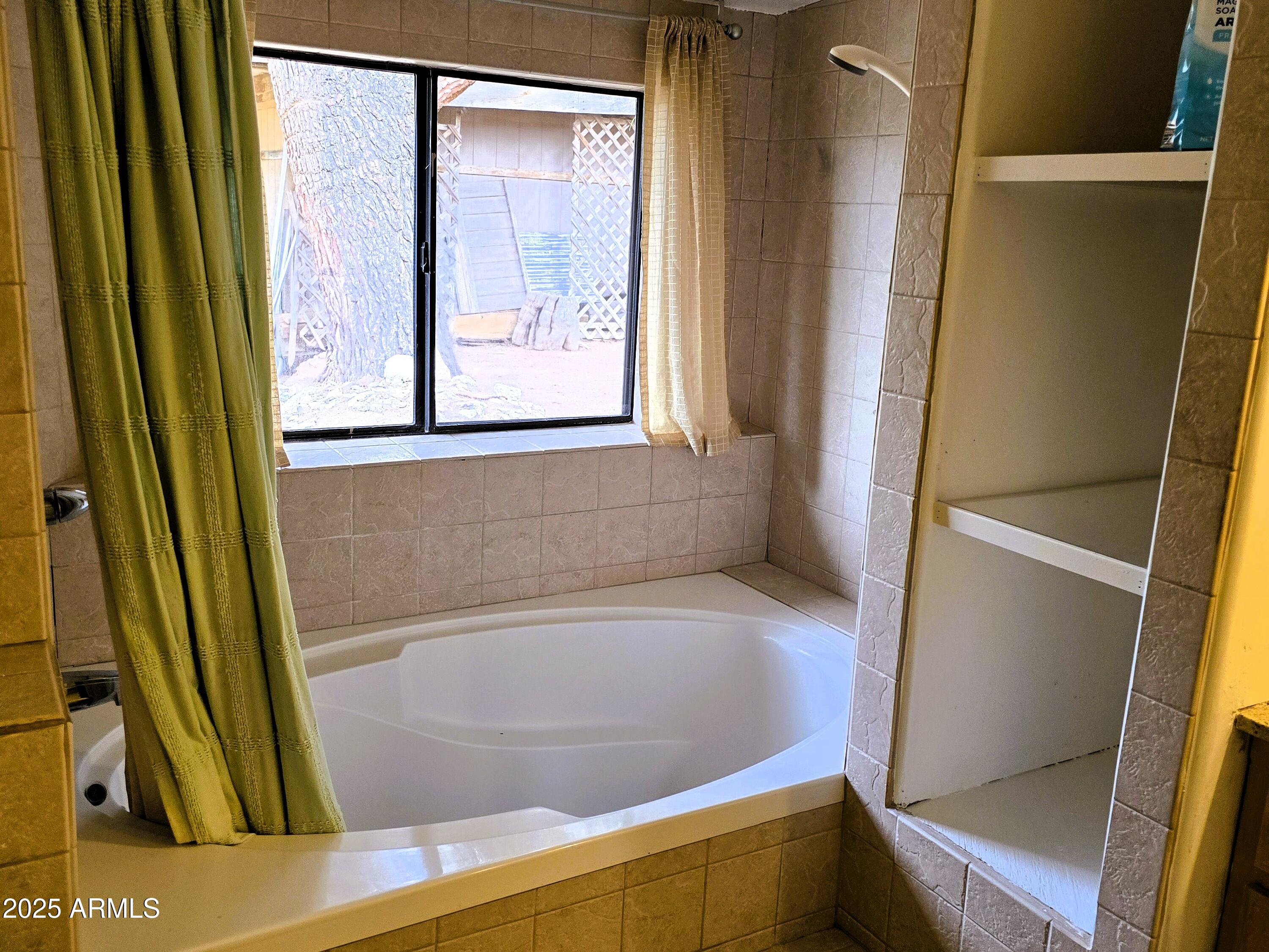 1642 East River Bend Road Camp Verde, AZ 86322 - Photo 29 of 38 master bath