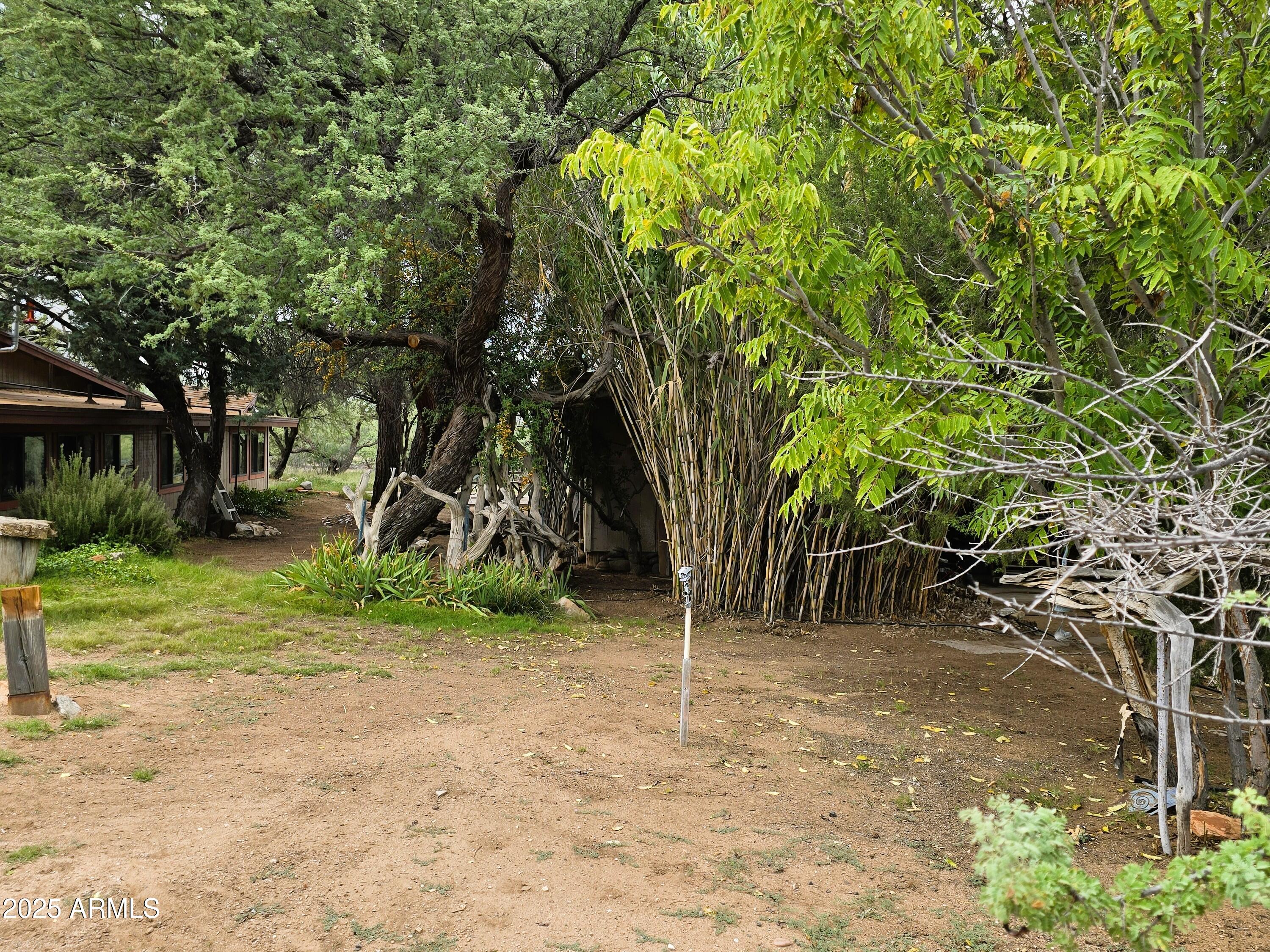 1642 East River Bend Road Camp Verde, AZ 86322 - Photo 4 of 38 front shade