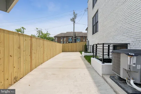 $699,000 | 636 Edgewood Street Northeast, Unit A, Washington, DC 20017