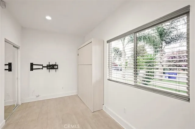 a close view of door lock