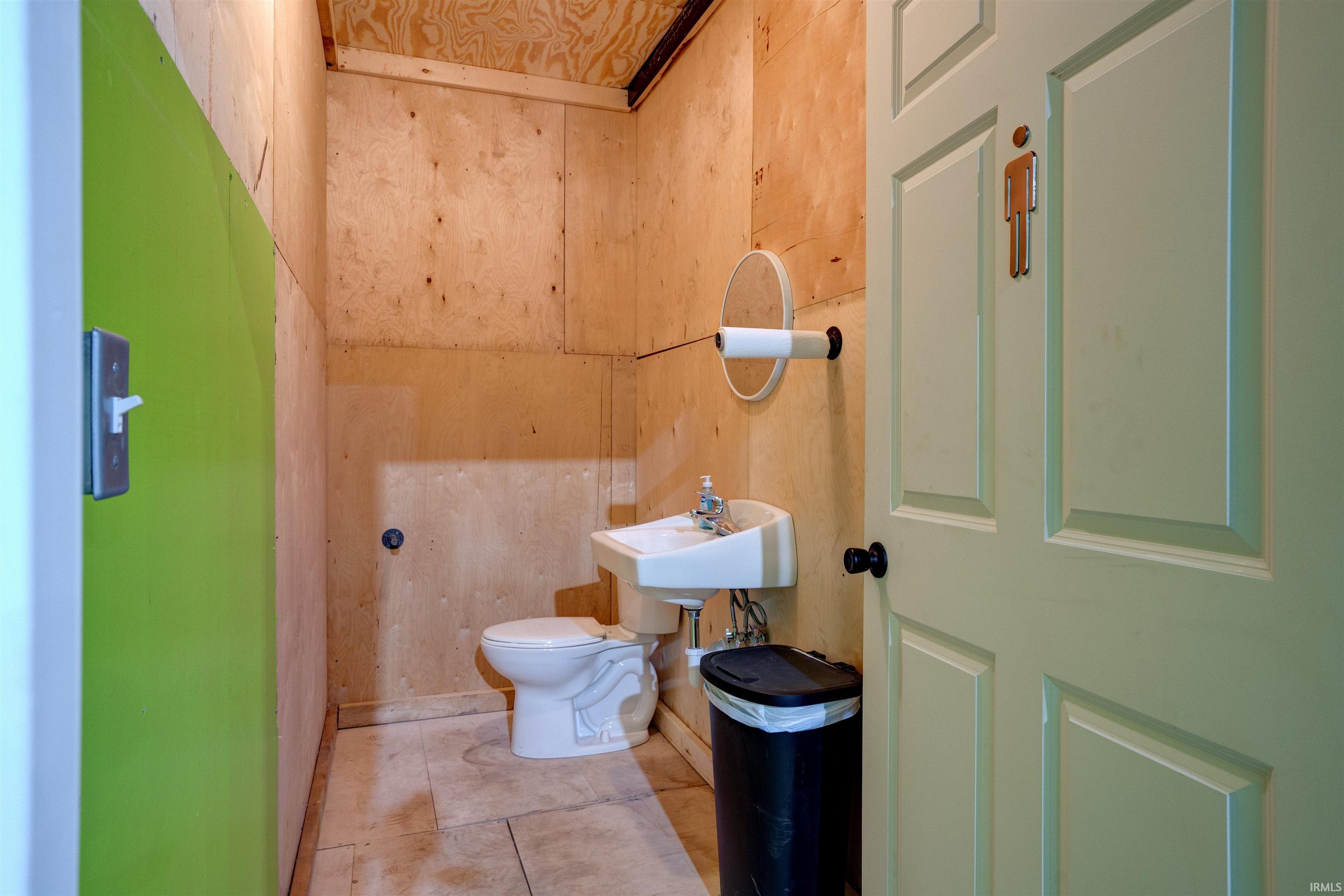 225 West Rimstidt Street Rockport, IN 47635 - Photo 10 of 30