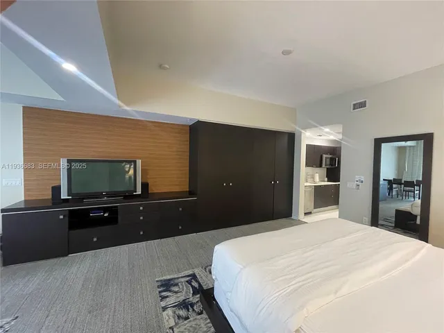 $125,000 | 5300 Northwest 87th Avenue, Unit 1103, Doral, FL 33178