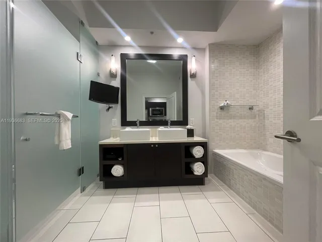 $125,000 | 5300 Northwest 87th Avenue, Unit 1103, Doral, FL 33178