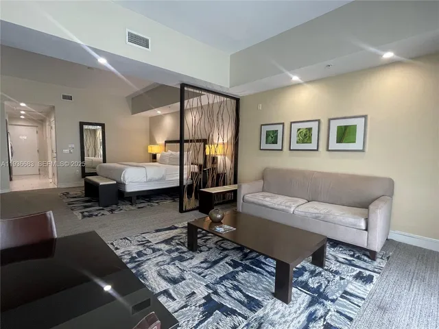 $125,000 | 5300 Northwest 87th Avenue, Unit 1103, Doral, FL 33178