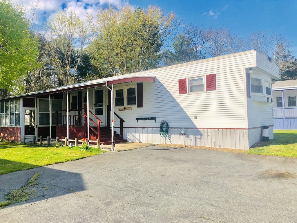 12 Clems Way Acushnet, MA 02743 - Photo 1 of 13 Gallery Image 1