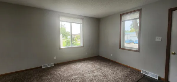 $174,000 | 834 2nd Street Northwest, Valley City, ND 58072