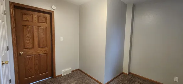 $174,000 | 834 2nd Street Northwest, Valley City, ND 58072