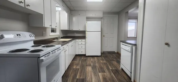 $174,000 | 834 2nd Street Northwest, Valley City, ND 58072